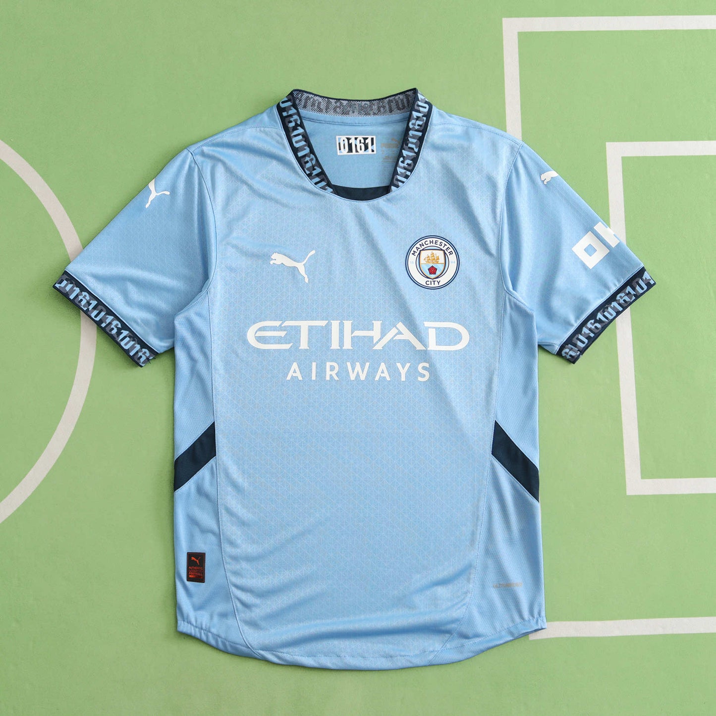 MANCHESTER CITY 24/25 HOME KIT