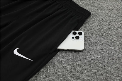 ENGLAND 24/25 BLACK TRACKSUIT