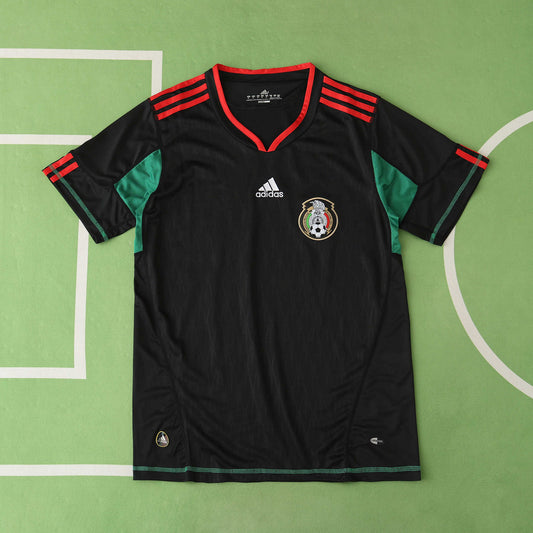 MEXICO 2010 AWAY RETRO KIT
