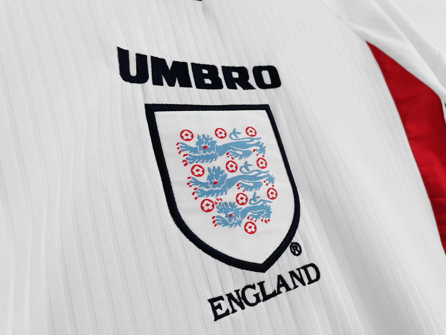 ENGLAND 1998 HOME RETRO