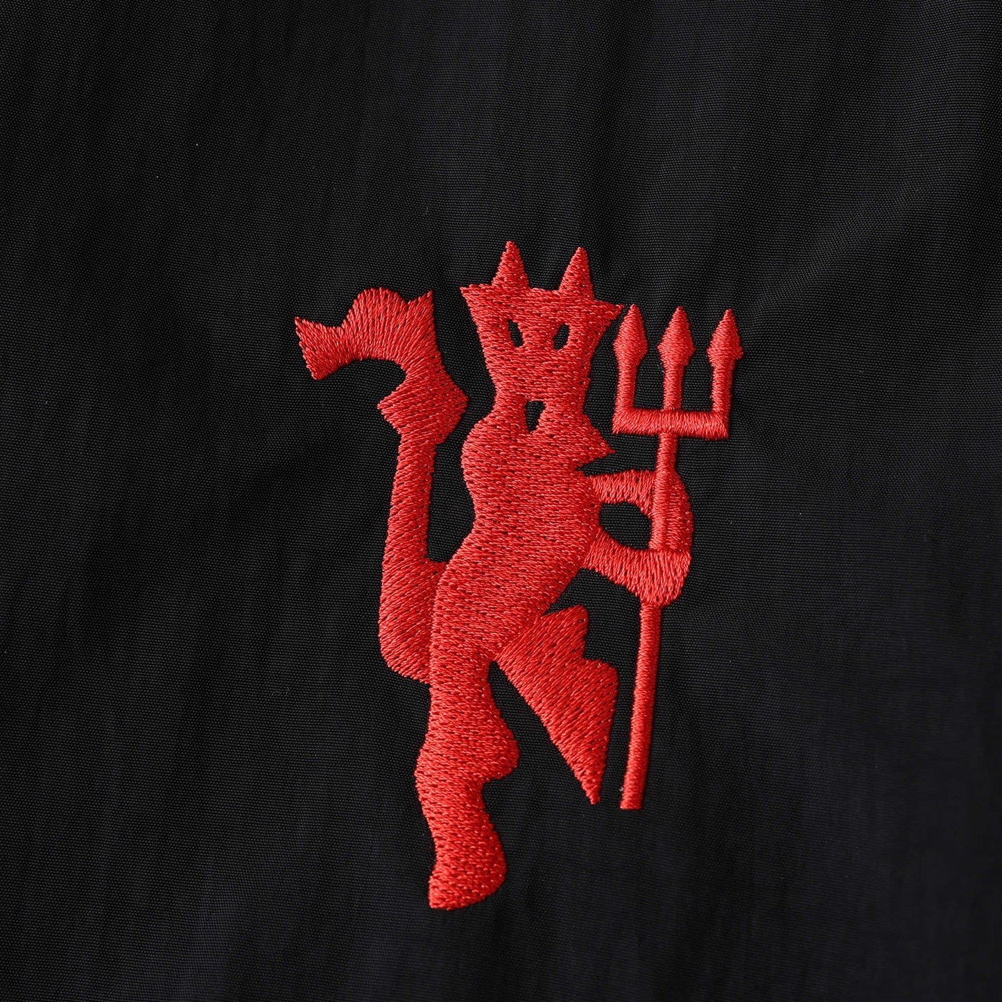 MANCHESTER UNITED 24/25 WINDBREAKER