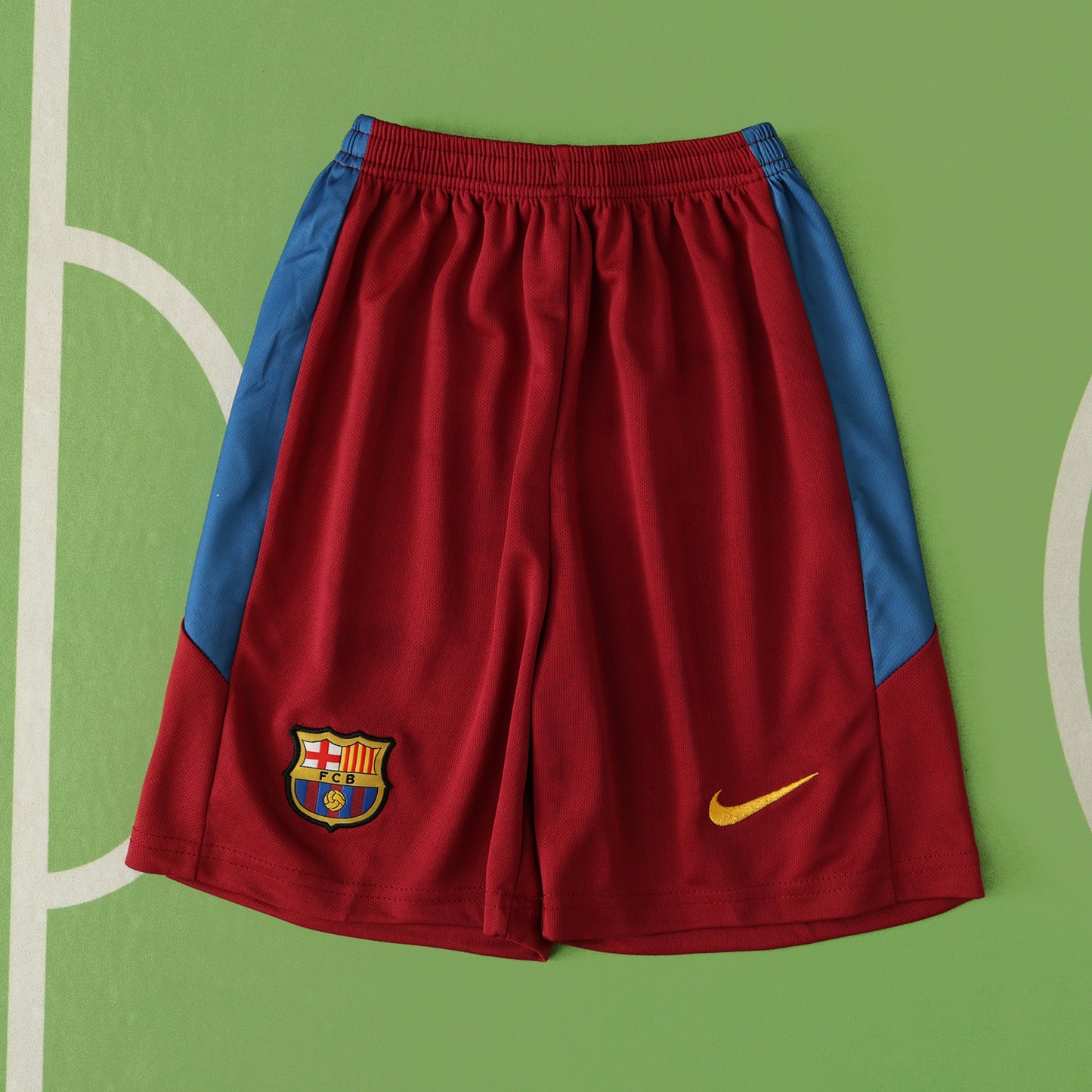 FC BARCELONA 10/11 HOME KIT (KIDS)