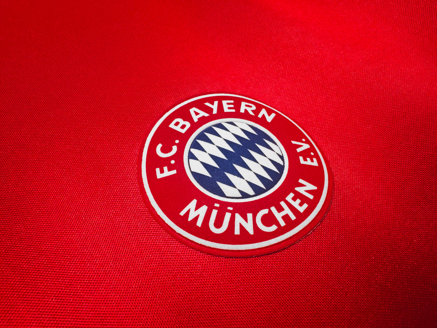 FC BAYERN MUNICH 93/95 HOME RETRO