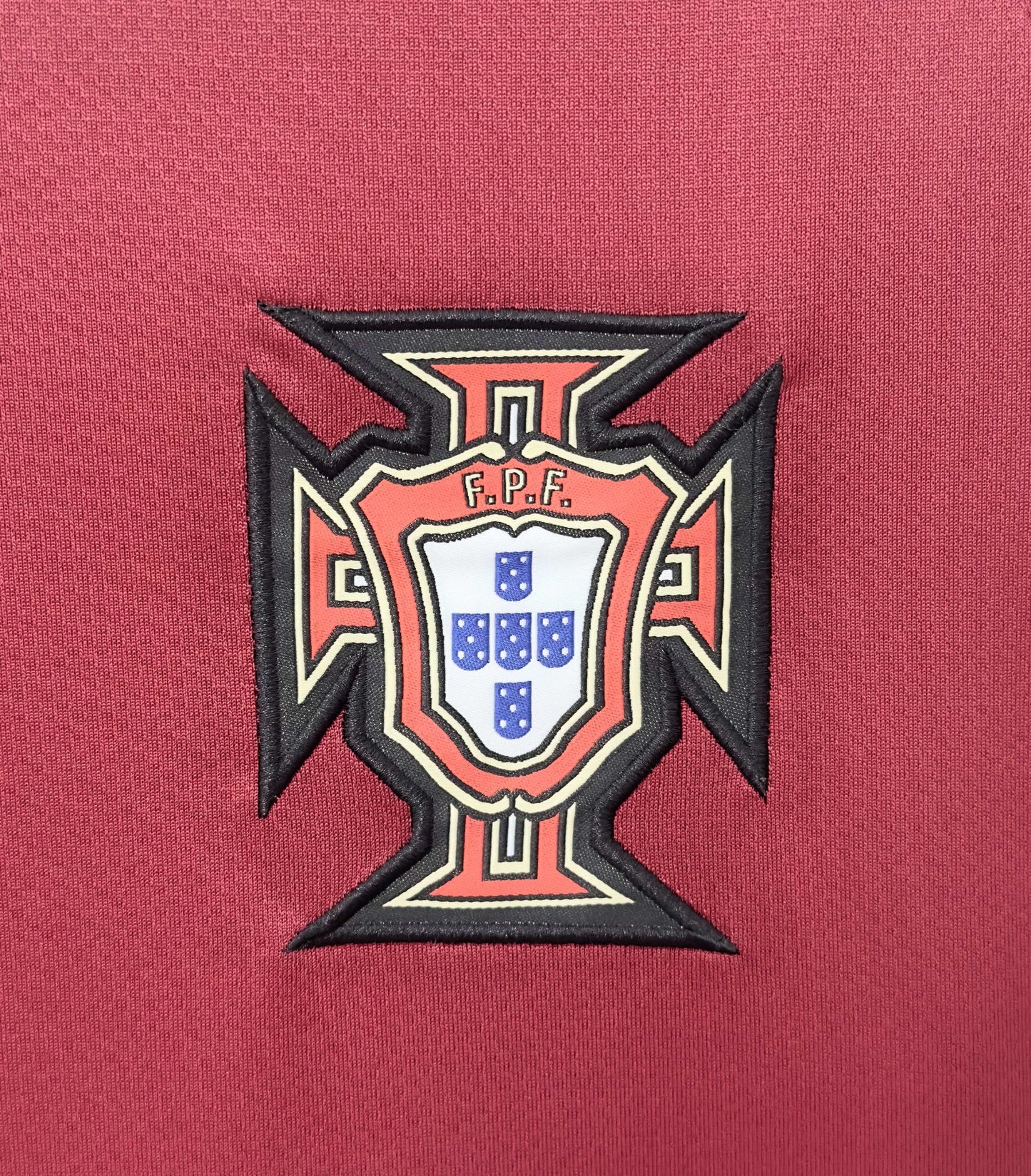 PORTUGAL 2006 HOME RETRO