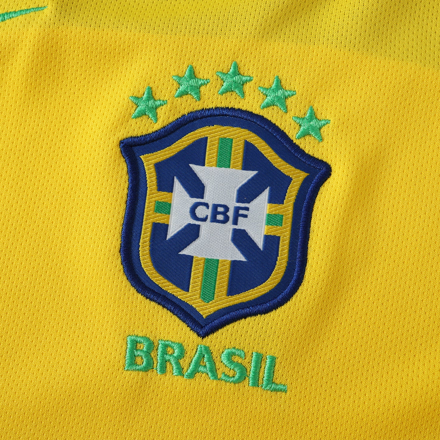 BRAZIL 2004 HOME KIT (KIDS)