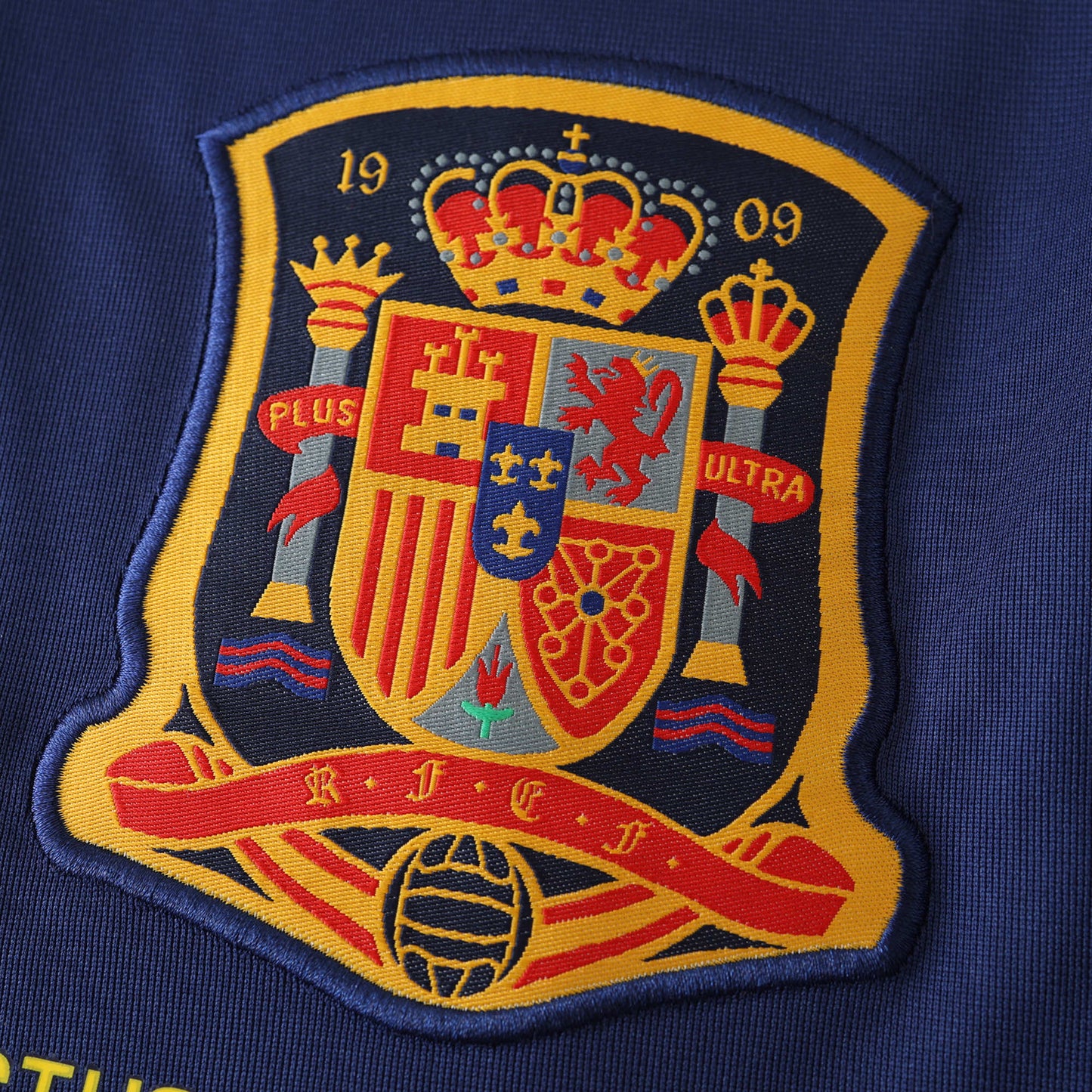 SPAIN 2010 AWAY RETRO LONG SLEEVE (WC FINAL)