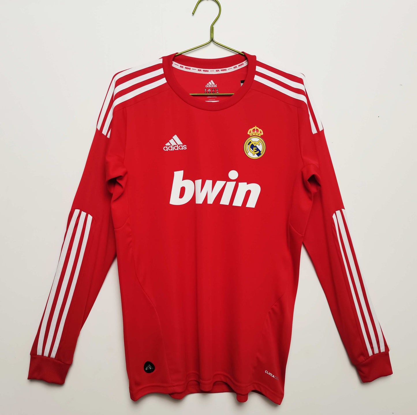 REAL MADRID 11/12 AWAY RETRO LONG SLEEVE